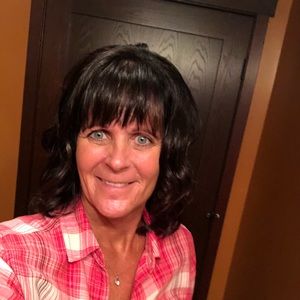 Meet your Posher, Sharon